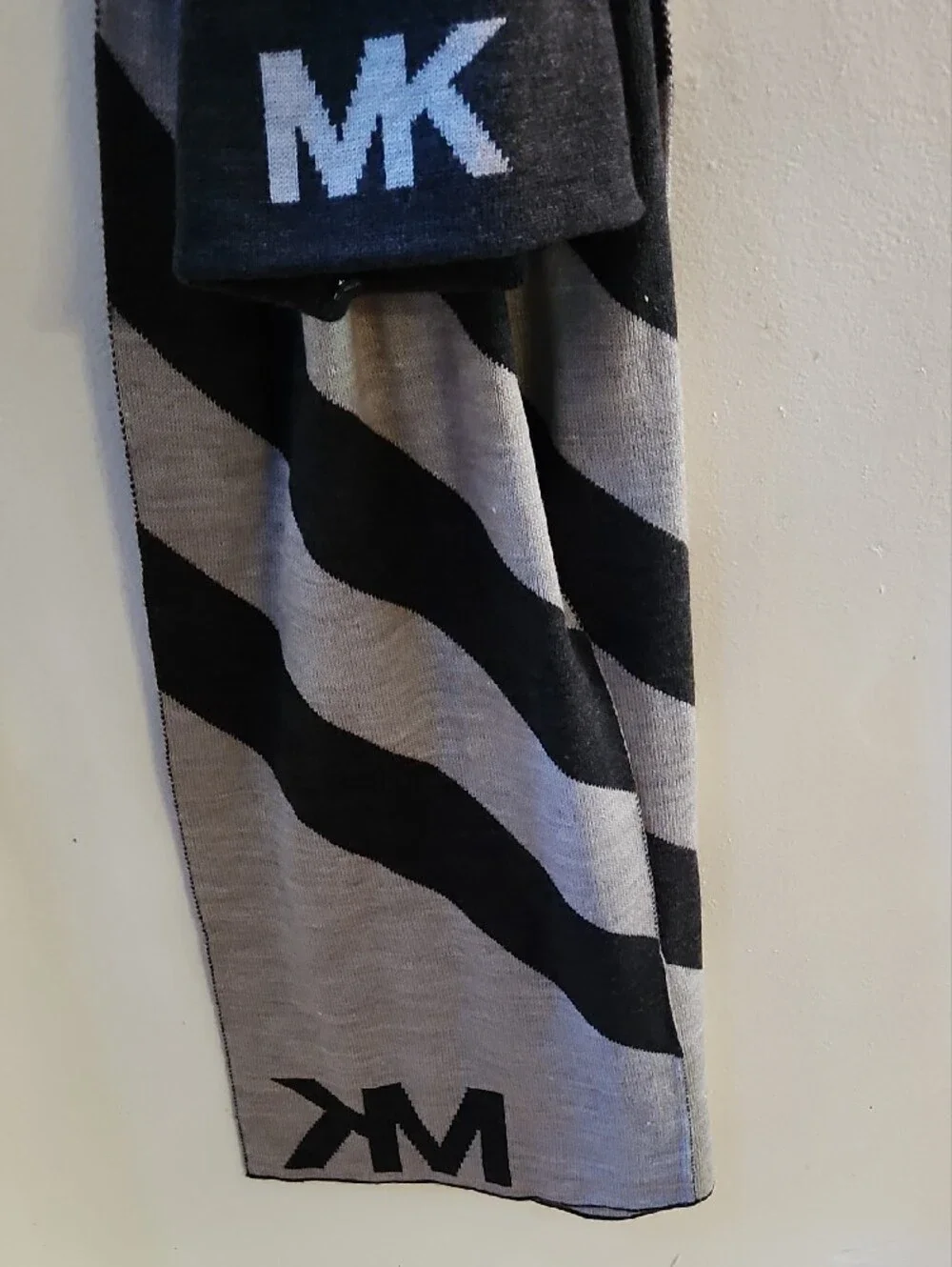 Michael Kors Black & Gray MK Logo Knit Hat and Scarf Set